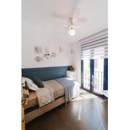 Apartment Spaces Deluxe Beach, Steps From The *